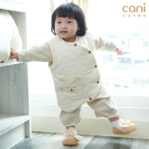 圓弧開釦保暖背心